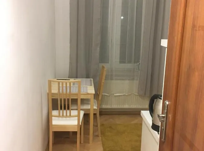 Main Square * كراكوفيا